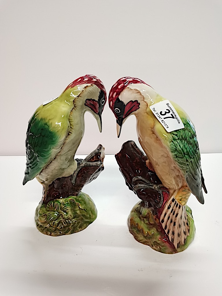 2 Beswick Woodpeckers 1218 VGC