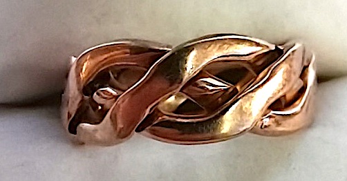 9ct rose gold 375 ring celtic design very unusual designer ring