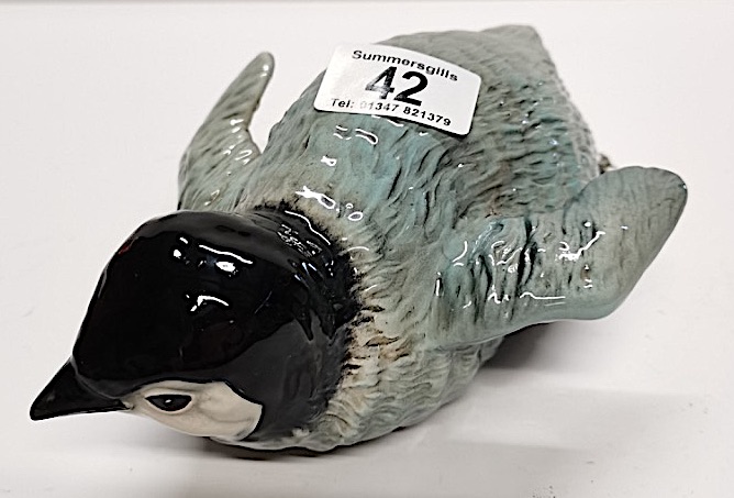 Beswick Penguin 2434 23cm long - Image 2 of 3