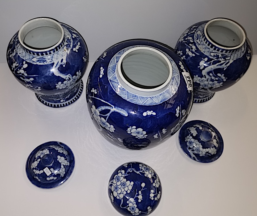 Early Chinese blue and white cherry blossom ginger jars with 4 & 6 character marks and in exc. con - Image 7 of 16