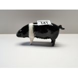 Beswick Wessex Saddleback Sow