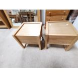2 light oak bedside tables