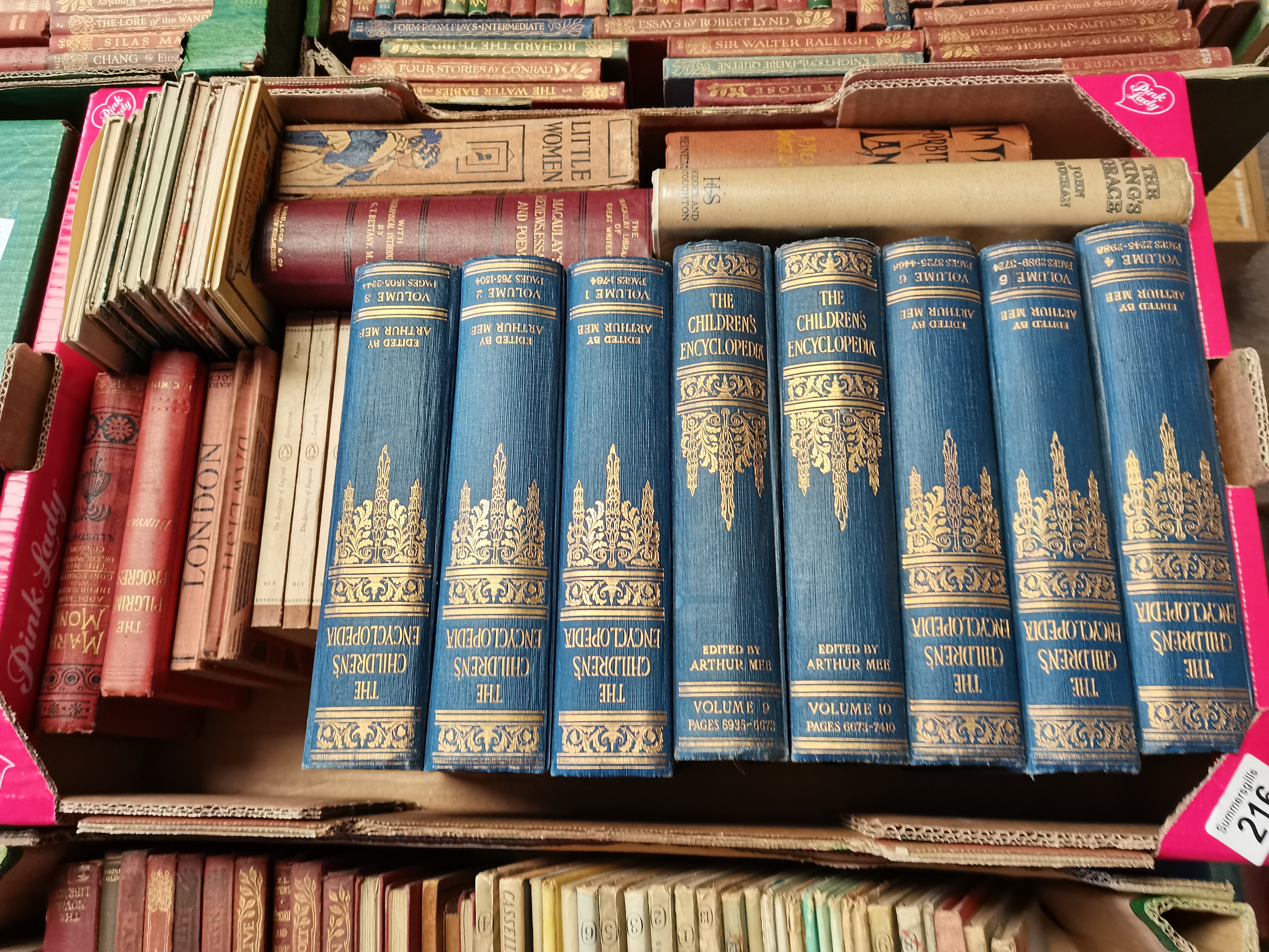 4 x boxes of vintage books incl visions de notre heure etc etc - Image 5 of 5