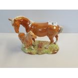 Beswick Mare and Foal on Ceramic base, Palomino