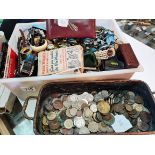 Miscellaneous jewellery and coins