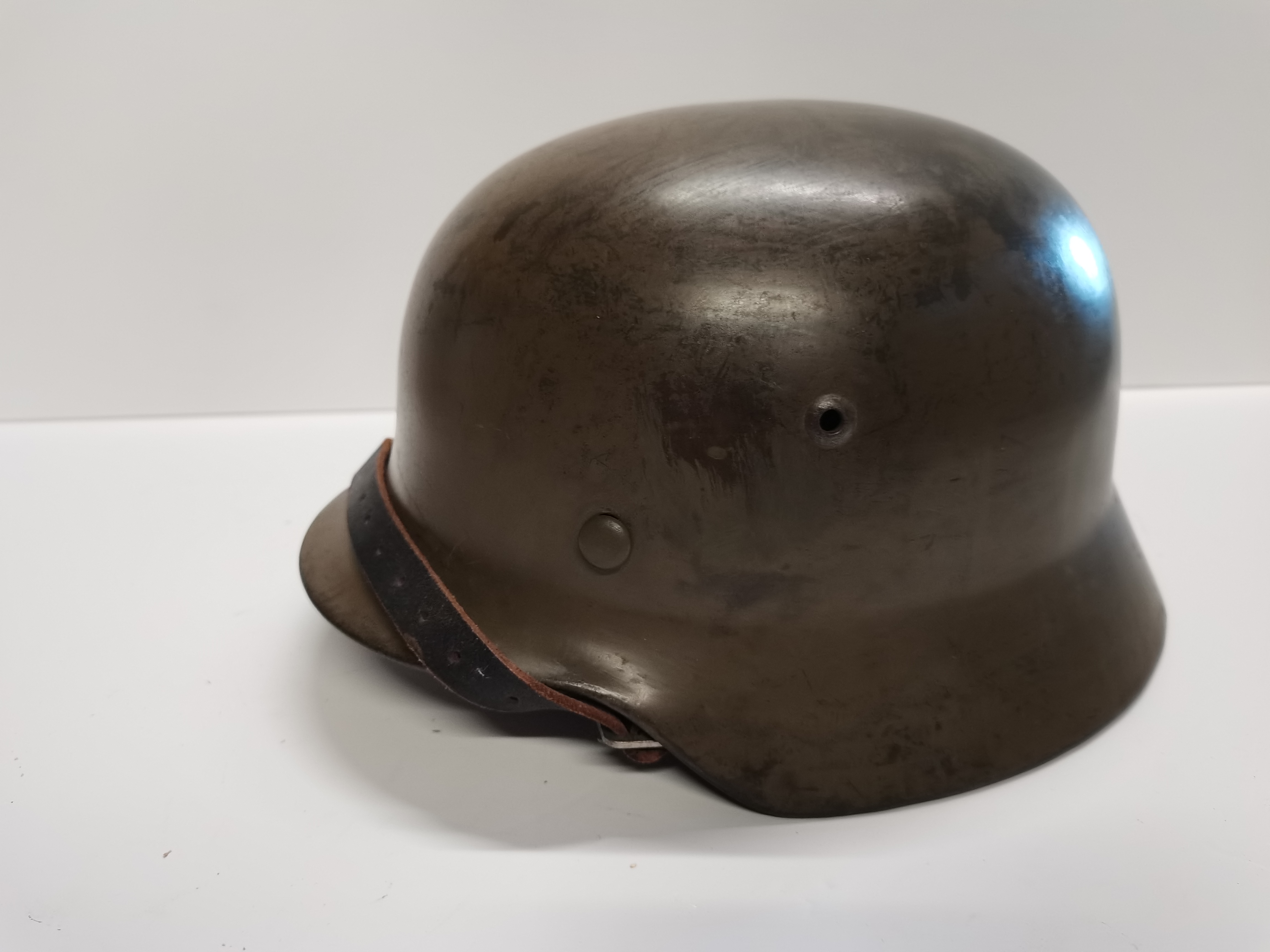 WW2 German M35 helmet with original M31 liner maker ET^^ - Image 10 of 10