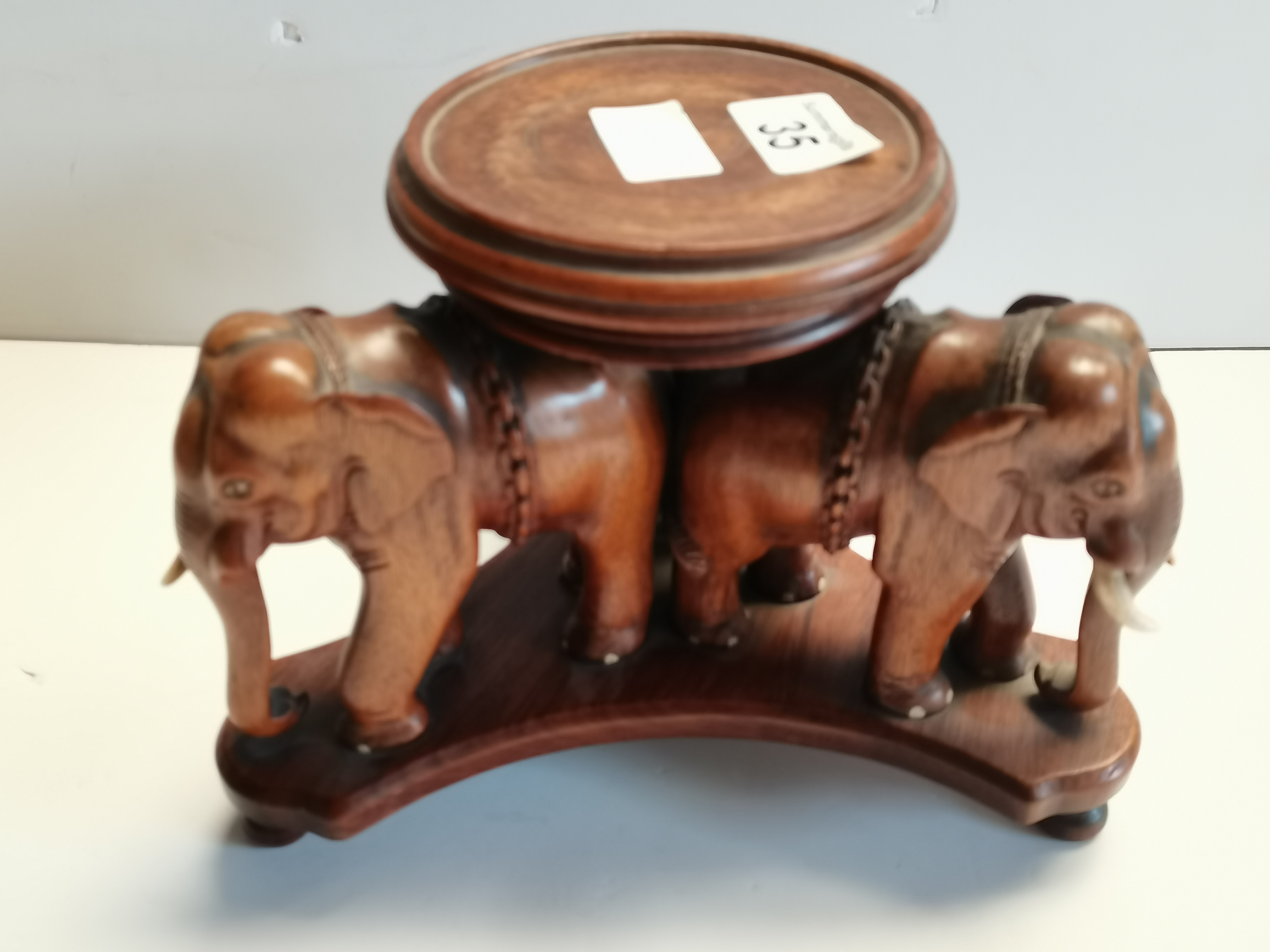 Wooden Stand 3 Elephants - Image 2 of 9