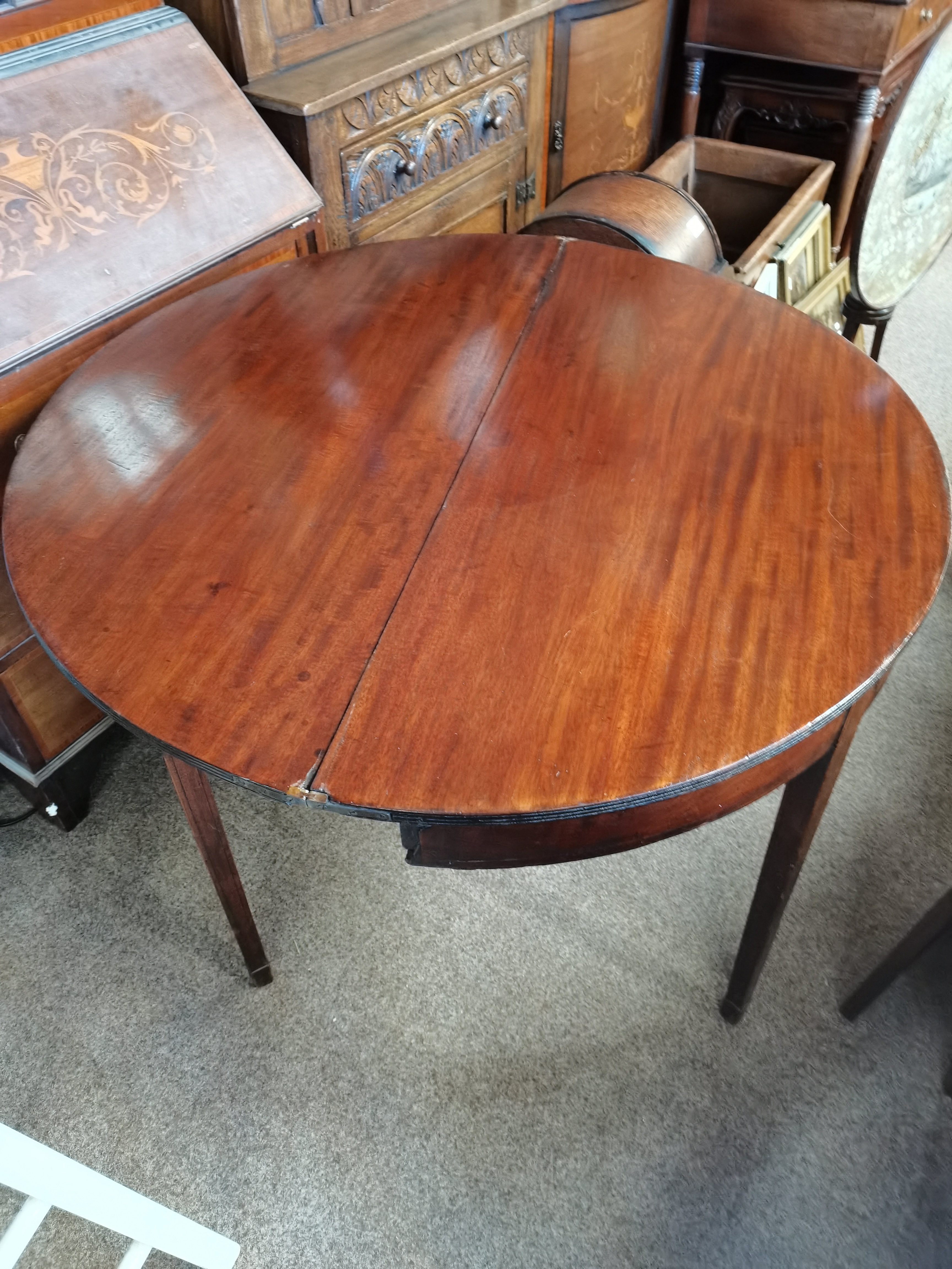 Georgian mahogany tea table - Image 2 of 2