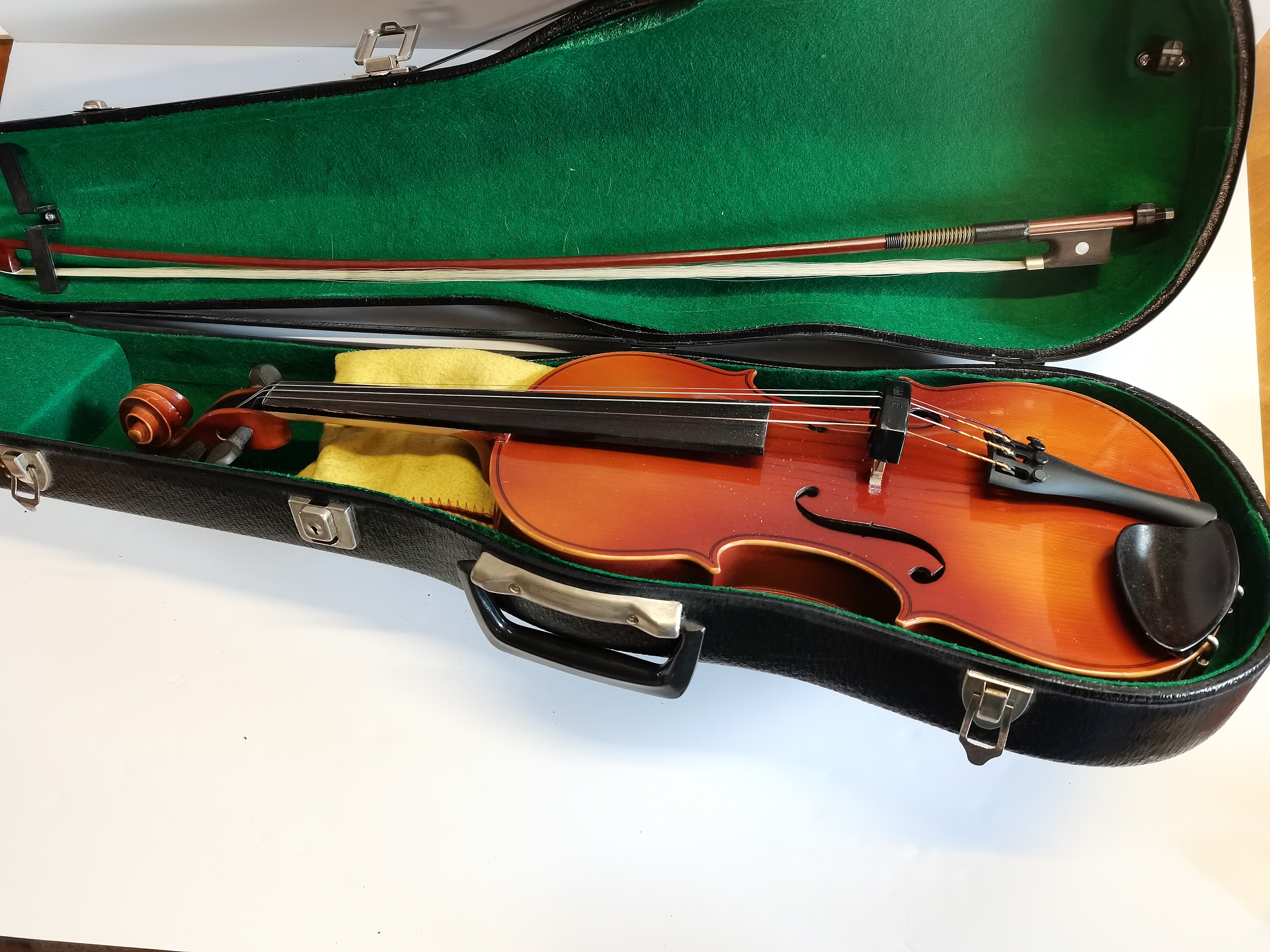 Kiso Susuki violin Co Violin Exc. Condition With Case - Image 3 of 3