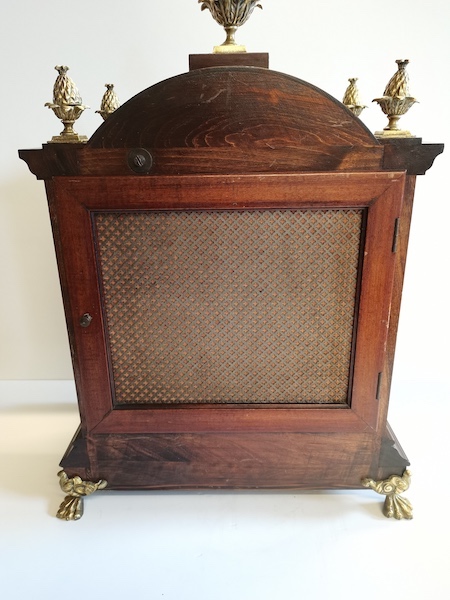 Large mahogany and brass bracket clock with Westminster Chimes ex con - Image 4 of 8