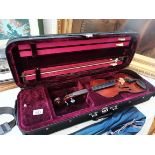 French c 1900 Violin in case and bow Sold by STRINGERS Edinburgh £931.72