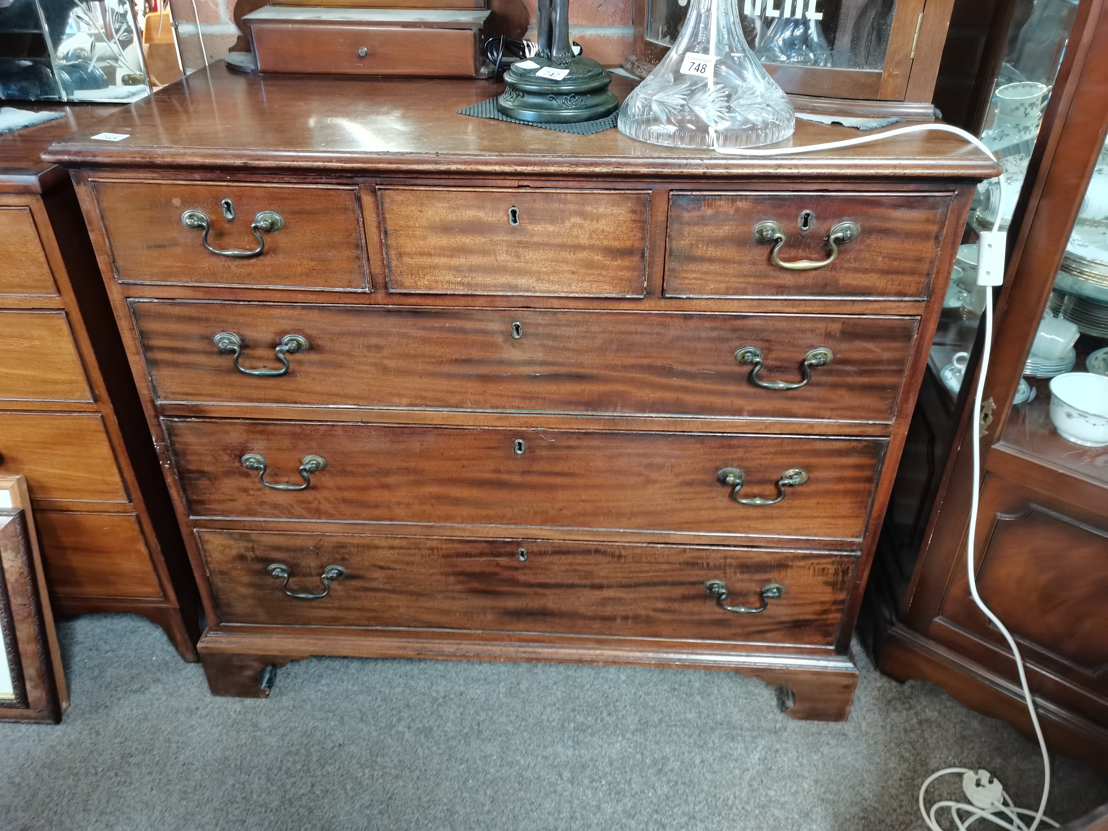 Georgian mahogany 4 ht chest with bracket feet