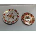 Crown Derby plate 27cm and Worcester plate of Quuens golden Jubilee