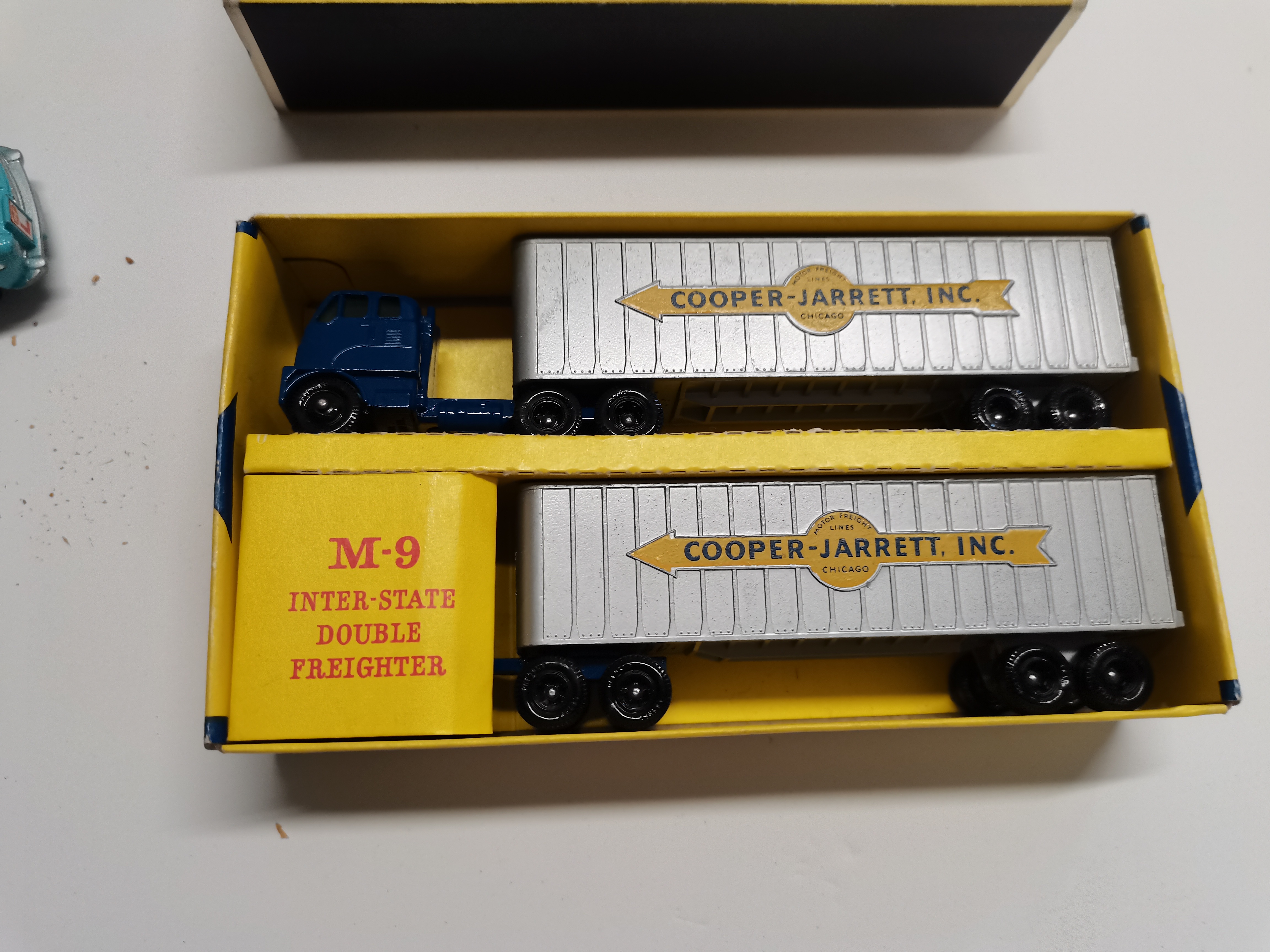 Corgi Austin A60 boxed car plus Major M9 Matchbox Double Freighter - Image 6 of 7