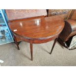 Georgian mahogany tea table