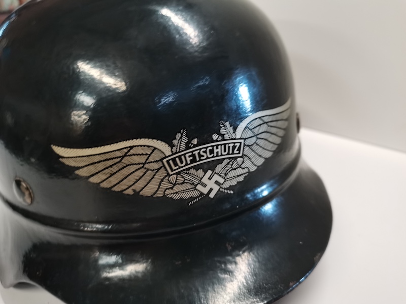 Black WWII German helmet with eagle motif - Image 2 of 14