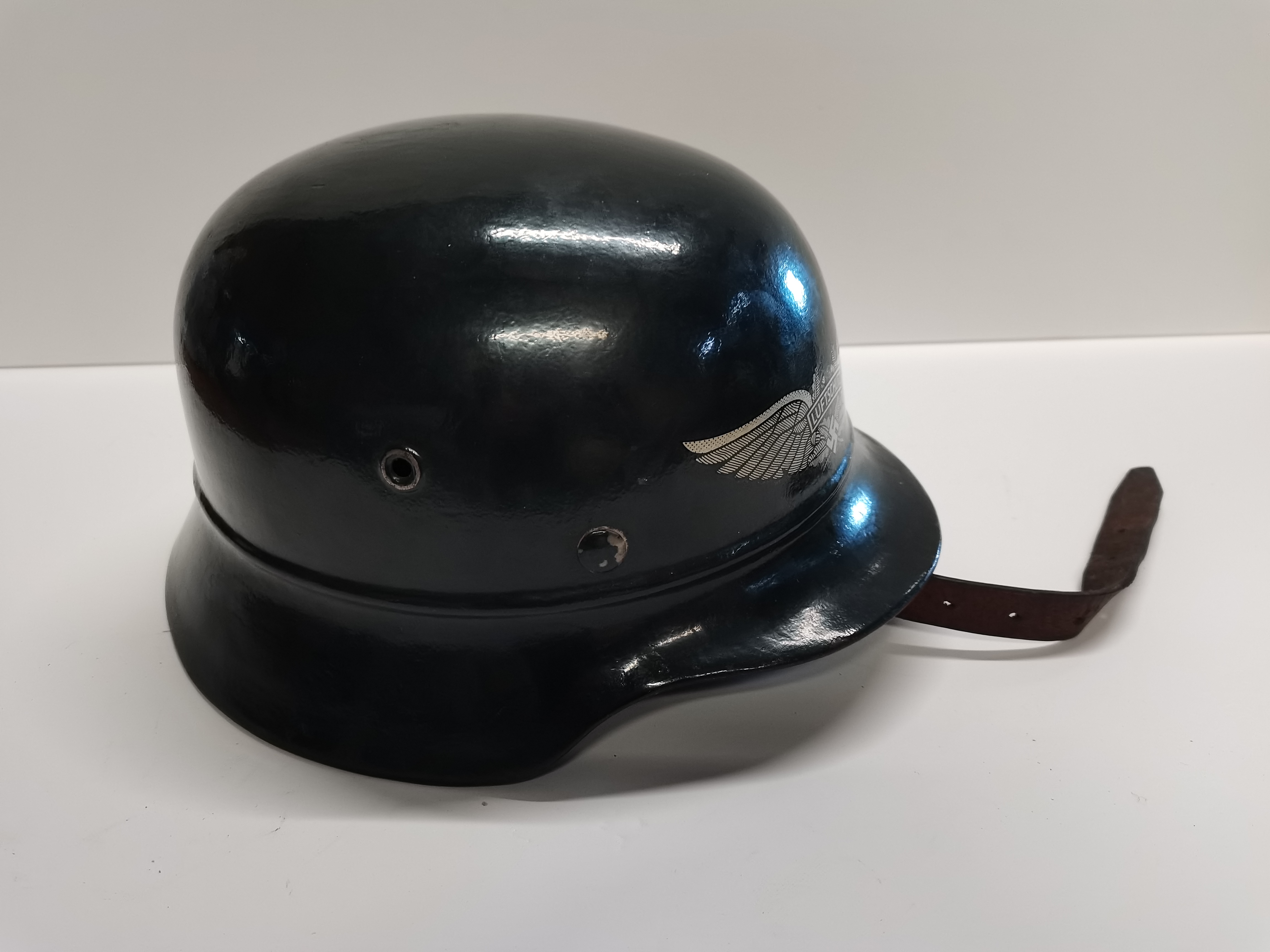 Black WWII German helmet with eagle motif - Image 8 of 14