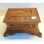 Qualty carved box with bird decoration