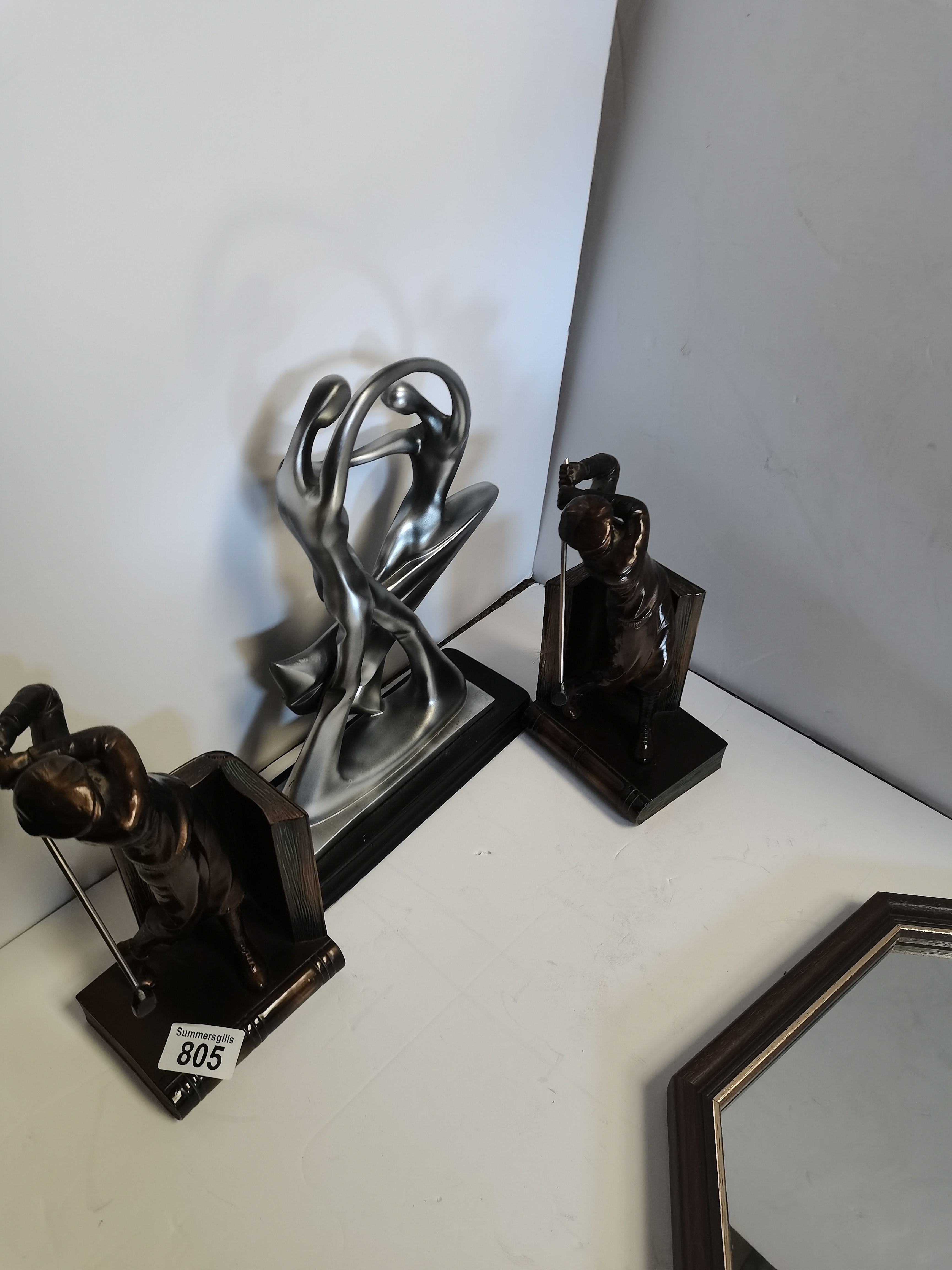 A Collectors lot including 2 Steering Wheels , Dressing Table Glass Set Golfing Figure Book Ends , - Image 6 of 6