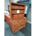 1970s Mouseman dresser with rack 1,2m long