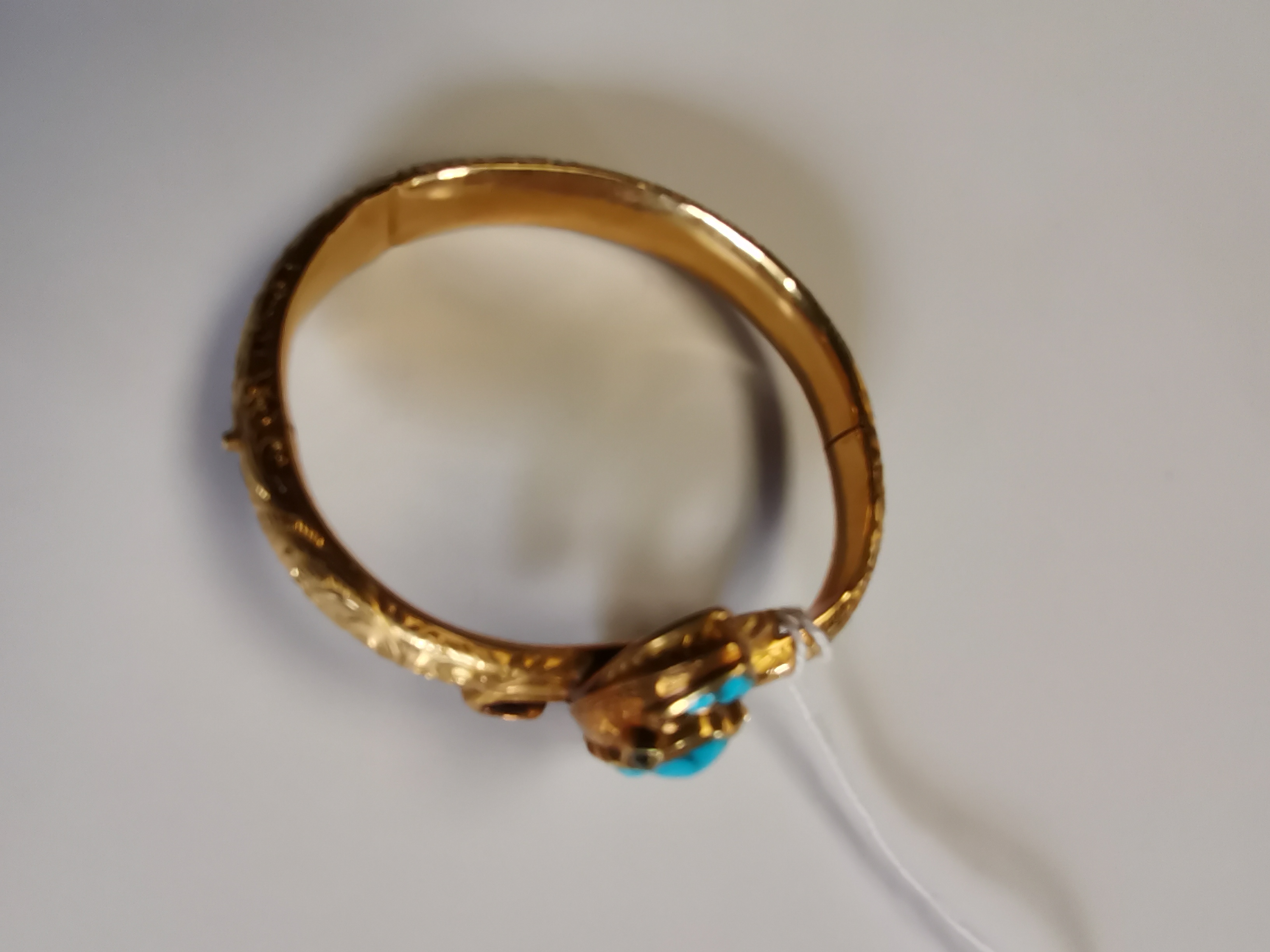 Continetal gold bracelet - Image 2 of 2