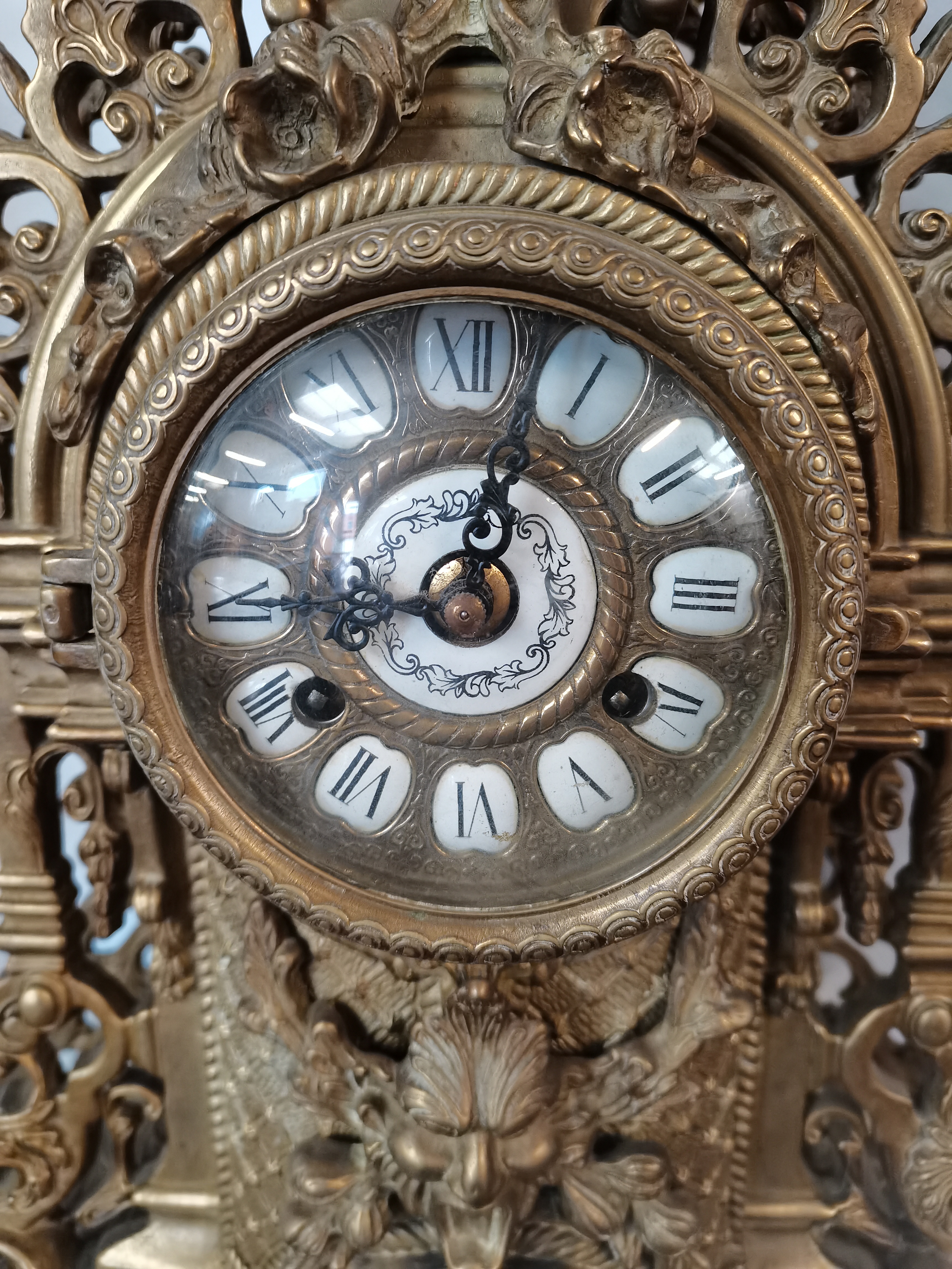 Brass italian clock garniture set 62cm high - Image 2 of 3