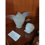 2 x Lalique birds ( chip on tail to one bird )