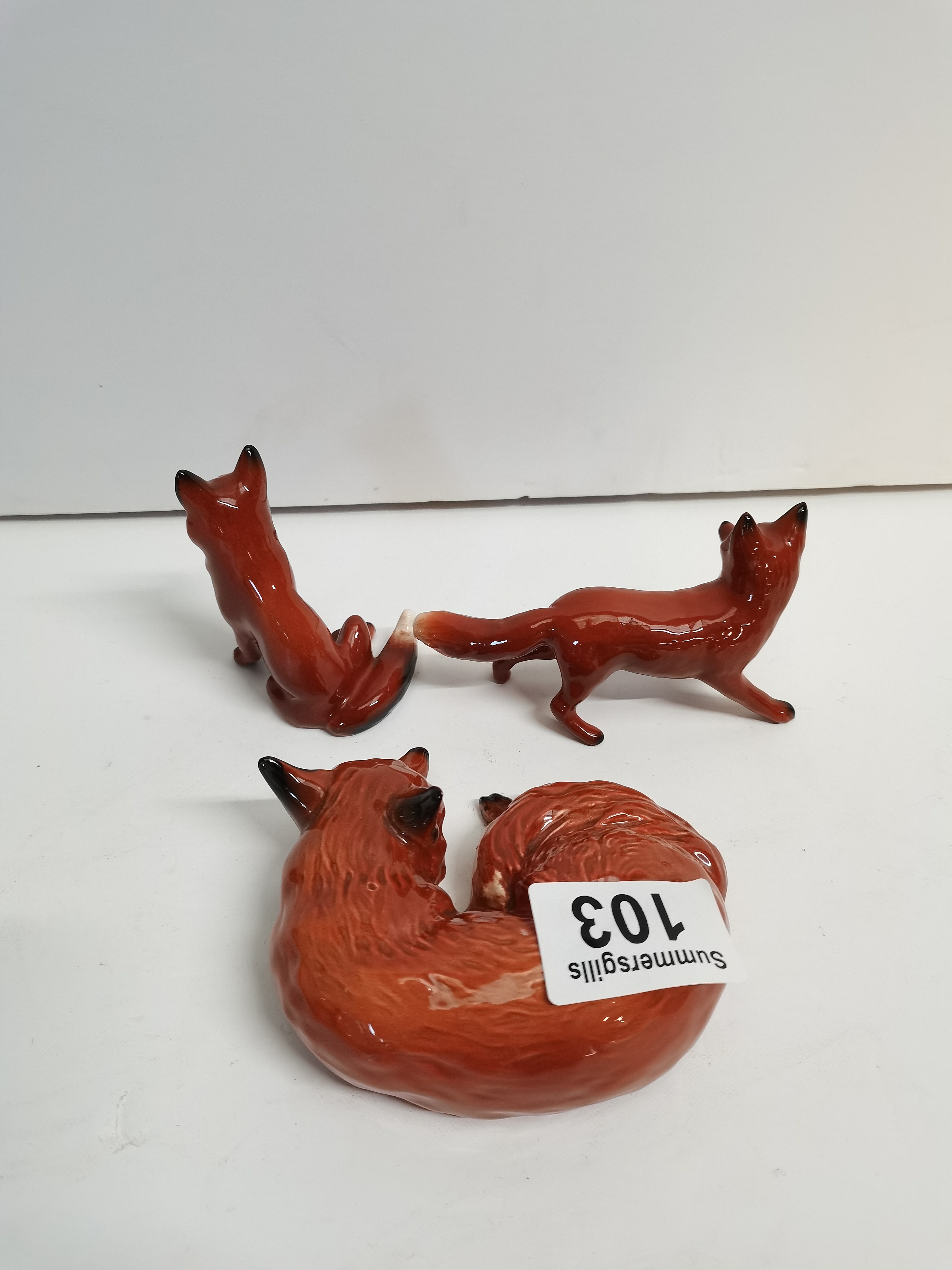 3 x Beswick foxes - Image 2 of 4