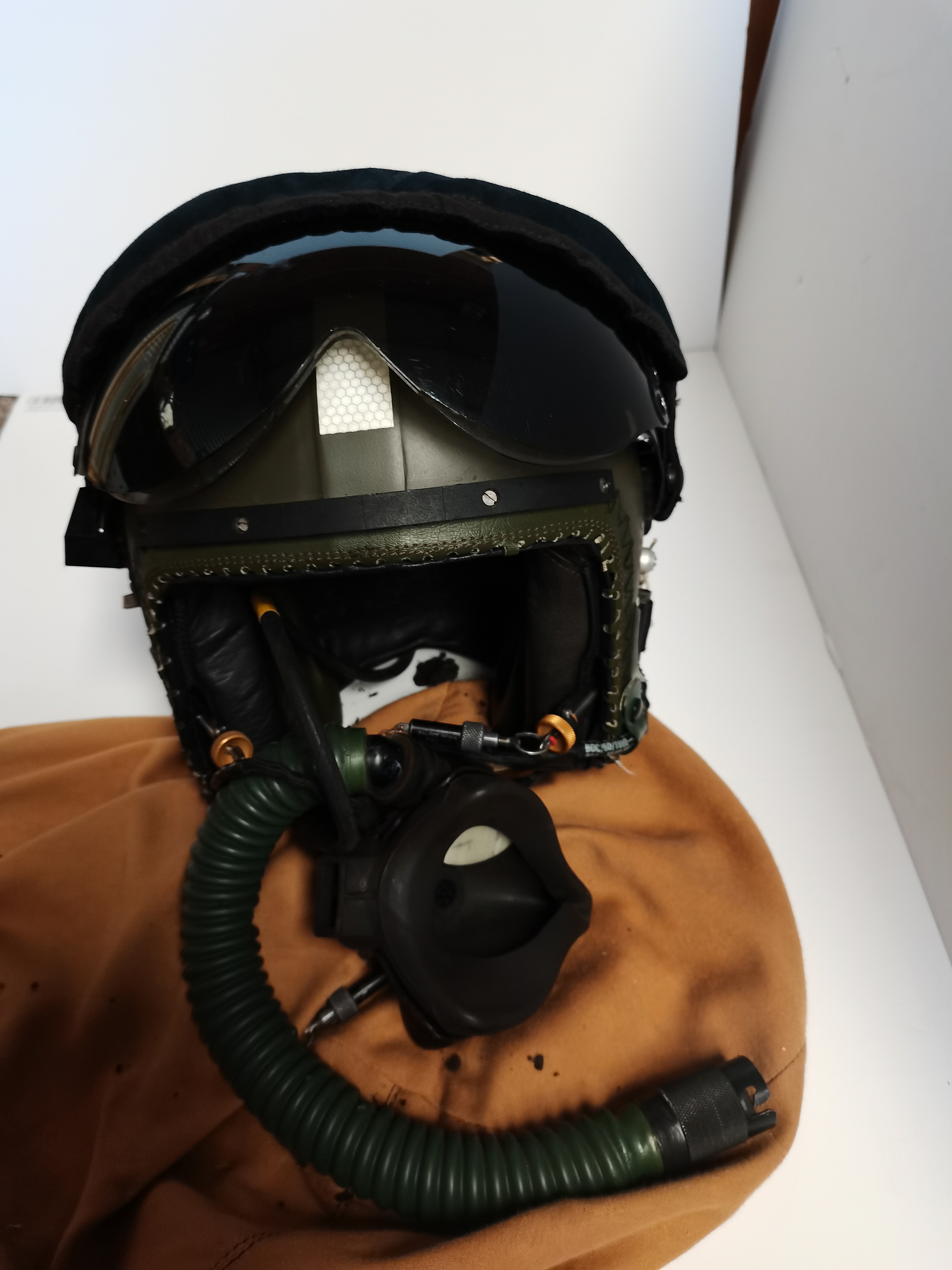 British 1970/80s military fast jet pilot flying helmet and oxygen mask all complete