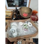 Misc items incl weighing scales, singer sewing machine, Portmerion Botanic Garden crockery