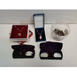 Collection of Silver and two pairs of Pince-Nez glasses in cases
