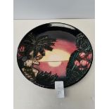 Moorcroft ltd edition 850/2000 1998 plate 23cm diameter