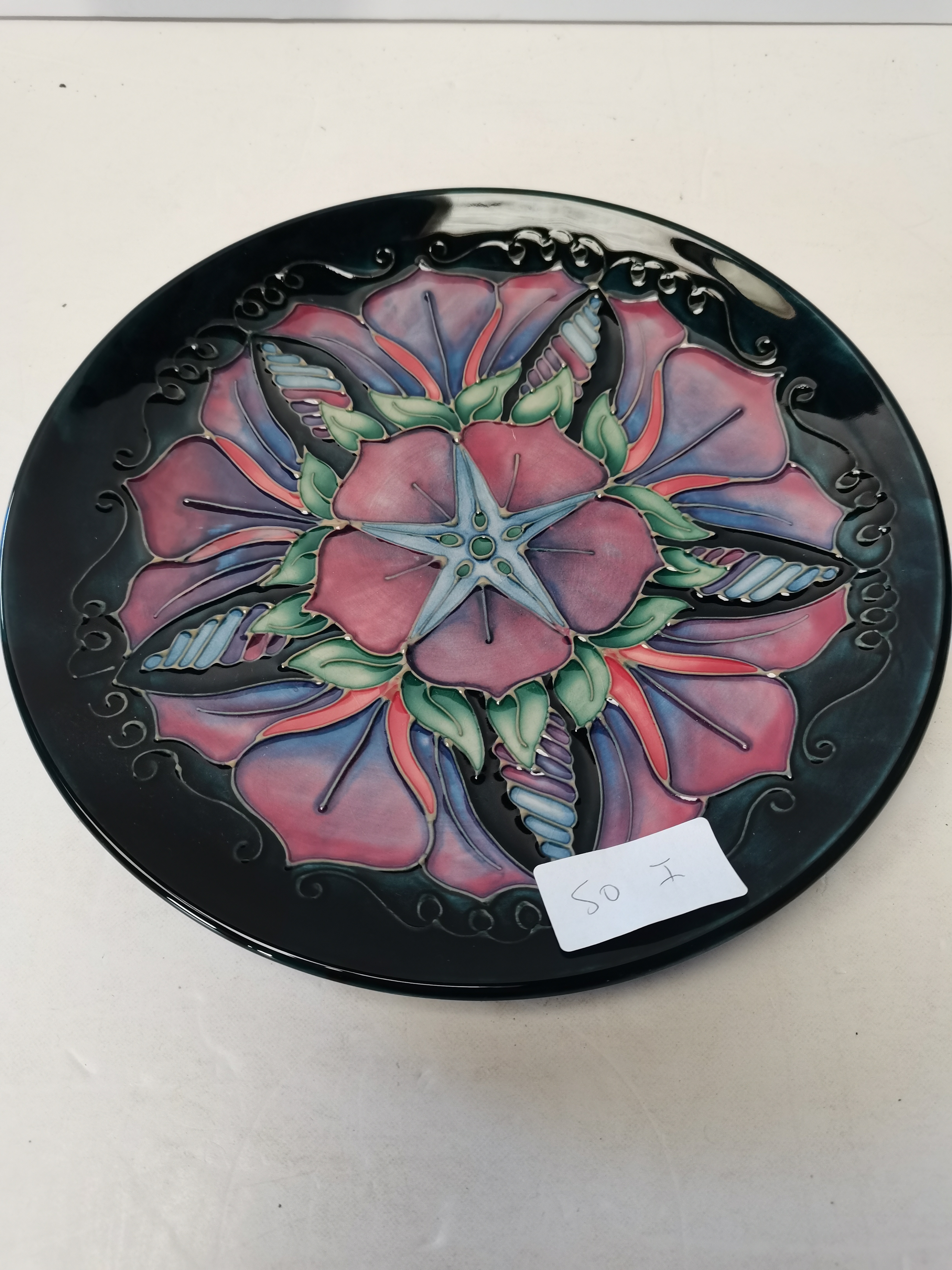 Moorcroft 1995 ltd edition 159/500 22cm diameter plate