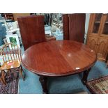 Victorian Mahogany wind out extending dining table (3 leafs extening to 10ft)