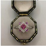 A FRENCH ART DECO DESIGN 18CT WHITE GOLD RING set with pink sapphire, tourmaline and diamonds Size