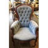 A VICTORIAN STYLE MAHOGANY ARMCHAIR Blue velvet button back upholstery. (87cm x 60cm x 103cm)