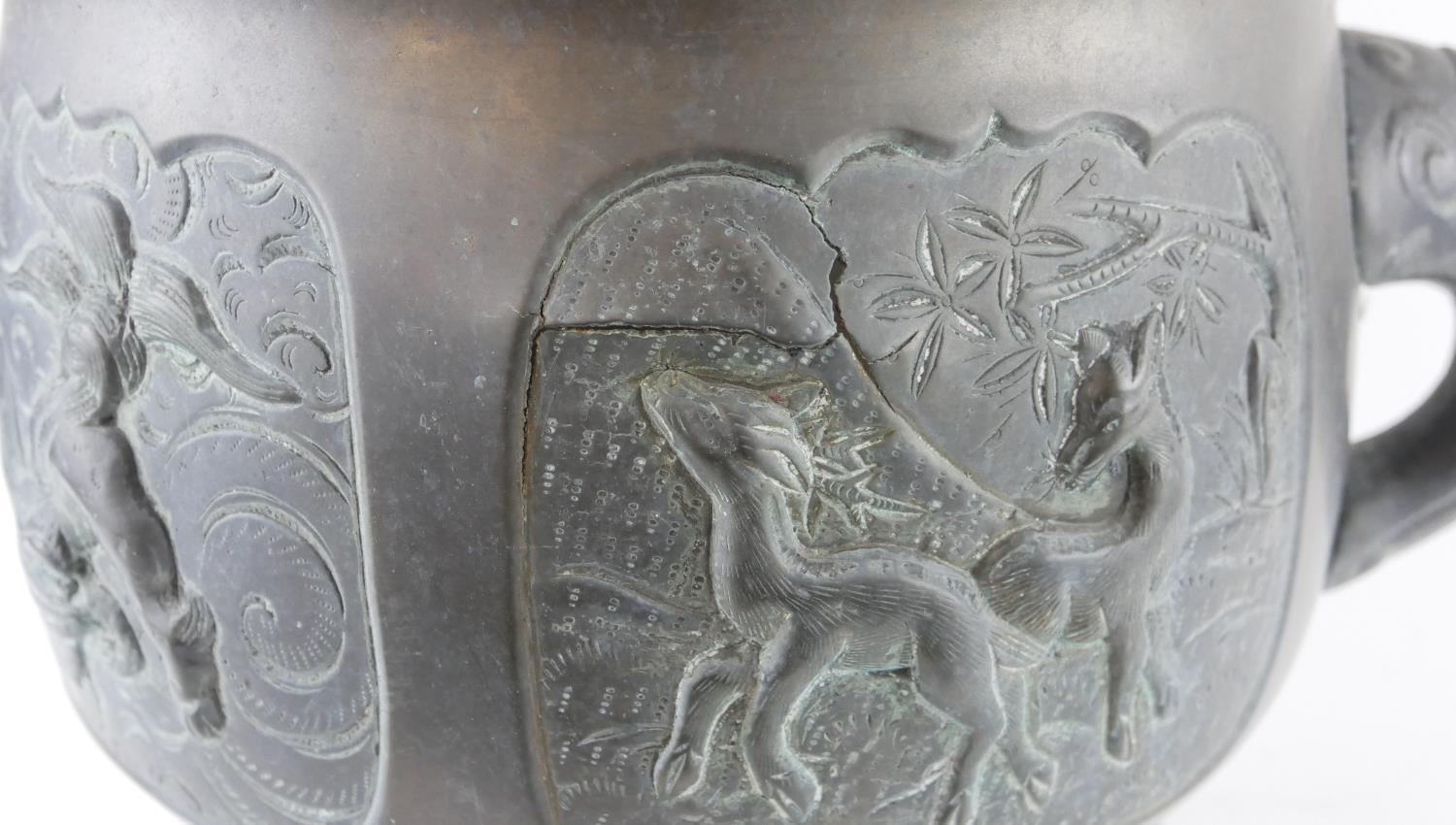 A 19TH/20TH ORIENTAL BRONZE JARDINIÈRE Decorated in relief with mythical beasts. (diameter 28cm x - Image 3 of 7