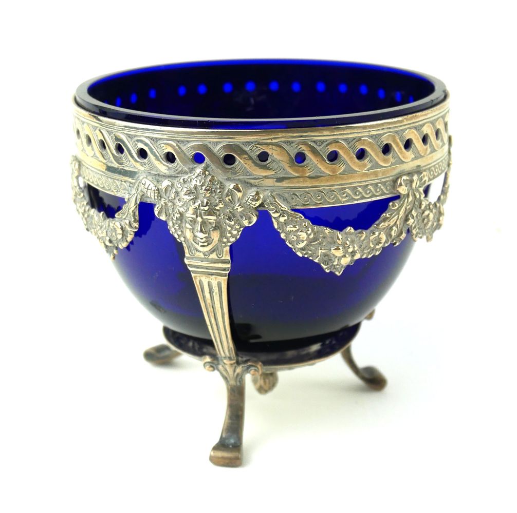 2 DAY SALE: ANTIQUES & INTERIORS SALE TO INCLUDE FURNITURE, JEWELLERY, PAINTINGS, CERAMICS, SILVER AND FURNITURE