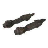 A PAIR OF ANTIQUE WOODEN CARVINGS, CRUSADERS. (34cm) Condition: weathered