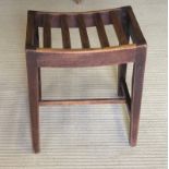 A 19TH CENTURY MAHOGANY LUGGAGE RACK/STOOL. (58cm x 37cm x 44cm) Condition: good