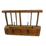AN 18TH/19TH CENTURY ELM AND PINE DEADFALL MOUSE TRAP. (43cm x 30cm) Condition: one spindle missing