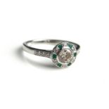 AN ART DECO STYLE 18CT WHITE GOLD, DIAMOND AND EMERALD RING (size M/N). Condition: good