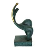 A MODERN BRONZE FIGURAL ABSTRACT SCULPTURE On a rectangular base. (h 46cm x base 19.5cm x 12cm)