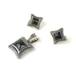 DAVID YURMAN, A MID CENTURY SILVER AND BLACK ONYX PENDANT AND MATCHING EARRINGS SET With textured