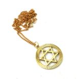 A VINTAGE 9CT GOLD STAR OF DAVID PENDANT NECKLACE Circular form with pierced design on fine link