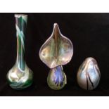A COLLECTION OF THREE 20TH CENTURY IRIDESCENT GLASS ITEMS To include a single bud vase, marked '