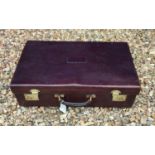 HARRODS, LONDON, A VINTAGE DARK BROWN VANITY CASE With polished brass locks. (55cm x 34cm x 15cm)