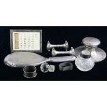 A COLLECTION OF EARLY 20TH CENTURY SILVERWARE To include an inkwell hallmarked Birmingham, 1915