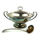 A LARGE EARLY 20TH CENTURY SILVER PLATED OVAL SOUP TUREEN AND COVER With twin handles and