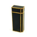 MUST DE CARTIER, A VINTAGE 18CT GOLD PLATE AND ENAMEL CIGARETTE LIGHTER Having a chamfered edge
